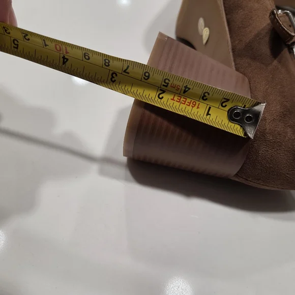 Women’s Brown Suede Mary Jane Block Heel Pumps - Picture 4 of 6